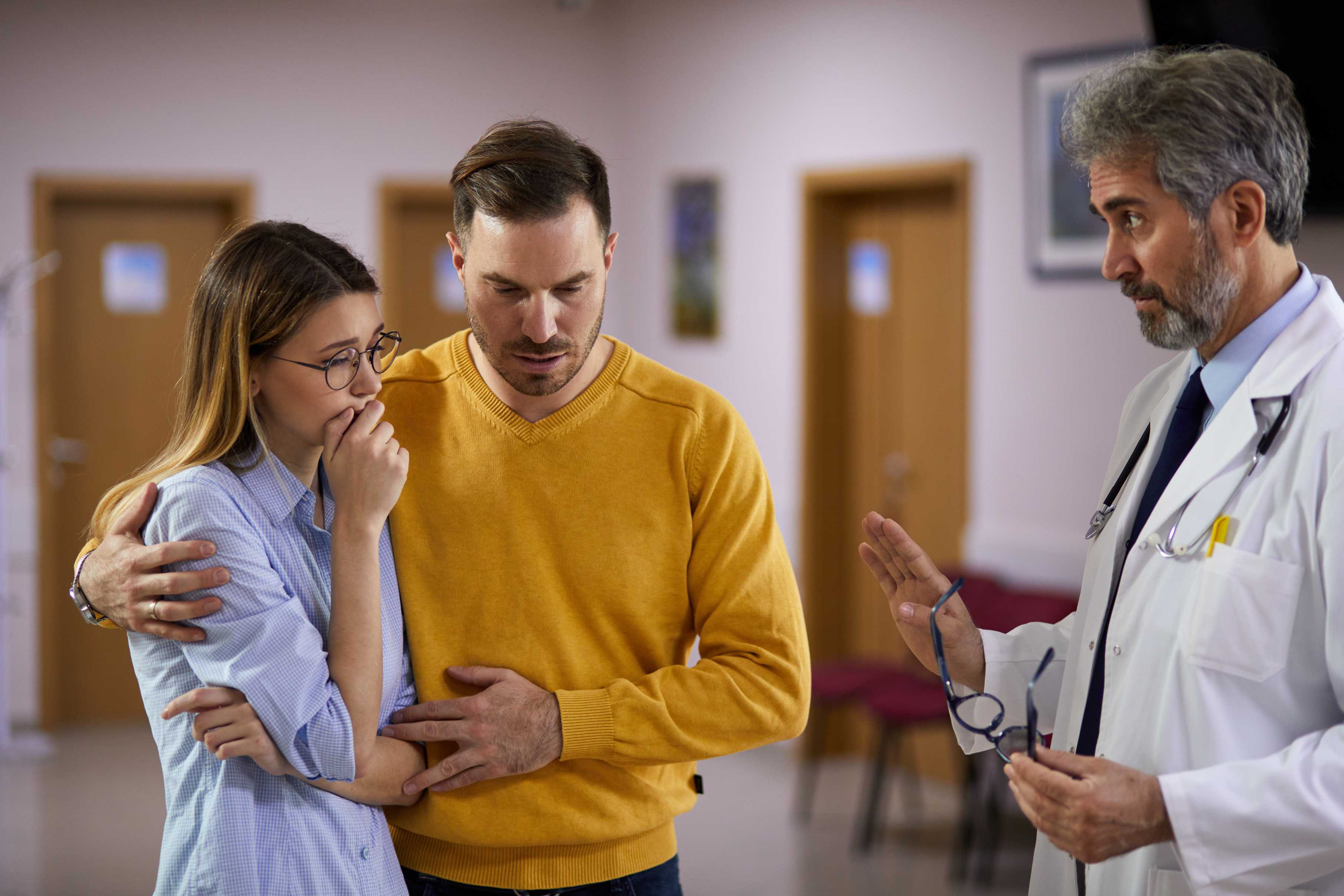 Aduh, Ketularan Penyakit Kelamin dari Suami? Cek Solusinya!